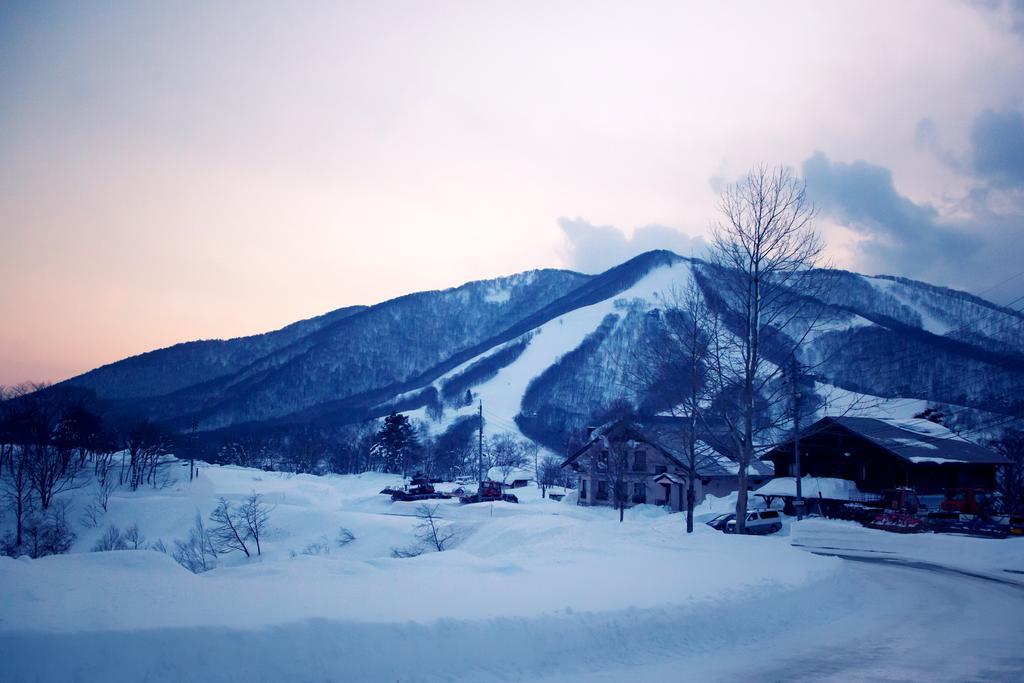 Snowball Chalet At Madarao Mountain Hotel Iiyama Екстериор снимка